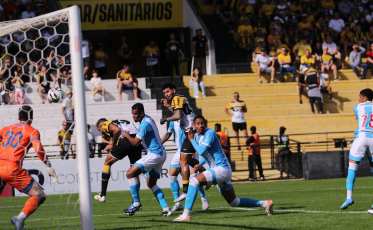 Criciúma marca no começo, vence o Londrina e dorme no G6