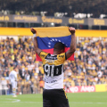 Otero decide de novo, Criciúma vence mais uma e dispara na Série B