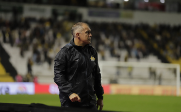 Eduardo Baptista lamenta empate e cobra reação do Criciúma fora de casa