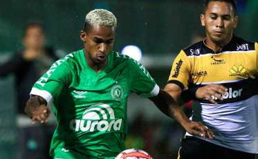 Doriva critica arbitragem 