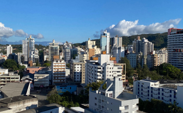 [Áudio] Semana inicia com tempo ensolarado em Criciúma