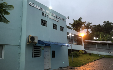 TJ confirma improbidade de vereador e assessora que fizeram turismo com verba pública