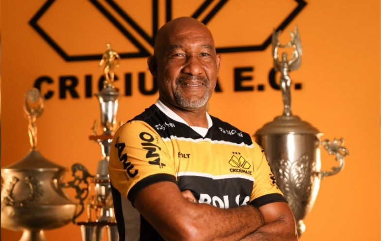 Nova camisa do Criciúma homenageia título histórico e já está à venda