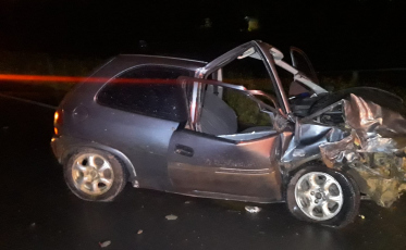 Mulher morre após acidente entre dois veículos em Sombrio