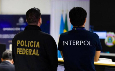 PF prende cidadão britânico procurado pela Interpol, em Balneário Camboriú