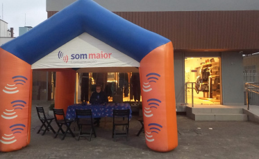 Programa Adelor Lessa ao vivo direto da Track&Field, em Criciúma