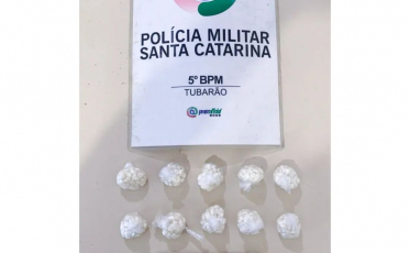 PM prende homem com 500 pedras de crack em Tubarão