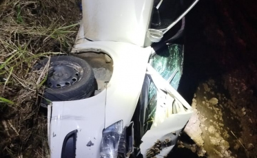 Acidente na SC-108 em Meleiro deixa cinco feridos