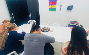 Grupo Entre Mães de Orleans promove acolhimento e resgate da identidade feminina