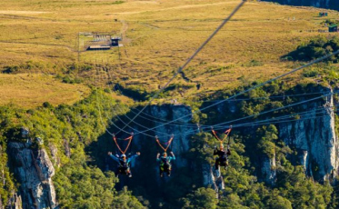 Aventura e turismo: Cambará do Sul lança tirolesa mais alta das Américas (FOTOS)