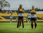Meninas Carvoeiras vencem Jaraguá por 4 a 0 