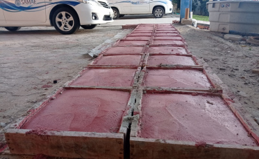 SAMAE produz tampas de concreto para tubulações