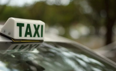 Benefício Taxista contemplou 2,6 mil motoristas de táxi em Santa Catarina