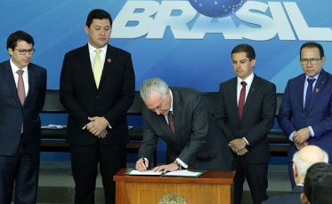 Regulamentado saque de contas inativas do PIS/Pasep a todas as idades