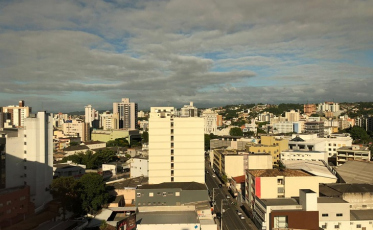 Quinta-feira com temperatura na casa dos 30ºC