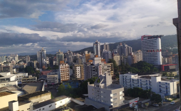 Semana começa com nebulosidade no Sul de SC