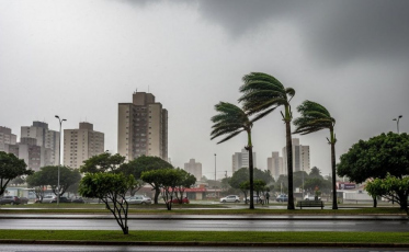 Sul de SC tem alerta para chuva forte, ventos de 60 km/h e granizo nesta quarta
