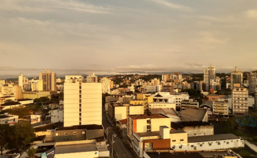 O sol voltou. Mas é por pouco tempo