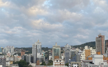 Quarta-feira com tempo nublado e temperaturas amenas 