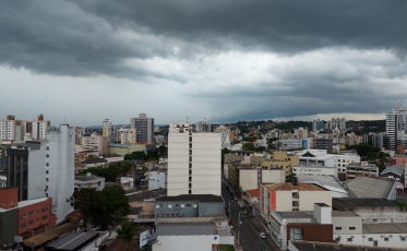 A chuva prevista chegou em Criciúma