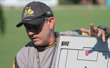 Tencati sinaliza volta de Júlio César ao time