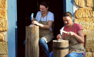 Manas Bonetti: produzindo mosaicos do sul catarinense para todo o Brasil