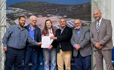 Assinado arrendamento do Terminal de Granéis Minerais em Imbituba