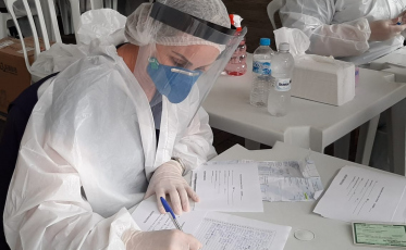 Covid-19: Testagem na praça aponta mais 44 curados