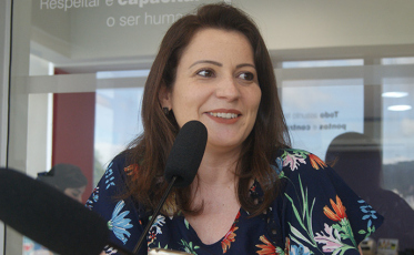 Professora explica como não se envolver em polêmicas na internet