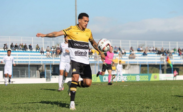 Thiago Alagoano não fica no Tigre