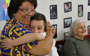 No Colégio Unesc, “Chá dos Avós” encanta