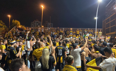 Torcida do Criciúma festeja o título do Catarinense (FOTOS)