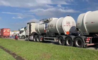 Trânsito totalmente liberado na BR-101 em Araranguá (VÍDEO)