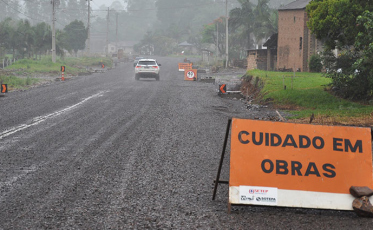 Comerciantes querem transitar pela BR-285 na Serra da Rocinha