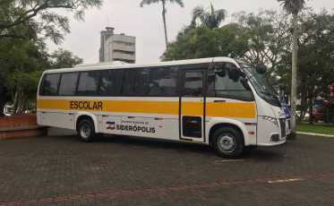 Prefeitura de Siderópolis adquire novos ônibus para a Educação