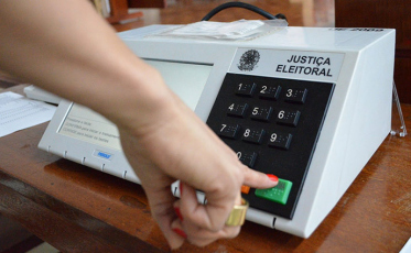 TRE lança vídeo para incentivar jovens a votarem