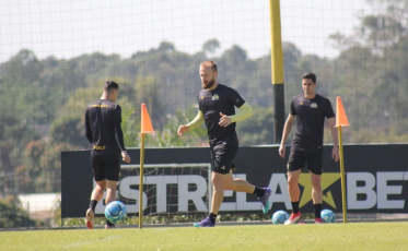 Tigre treina no CT, viaja e faz último trabalho em Campinas
