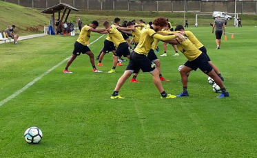 Grizzo fecha o treino e mantém mistério para o jogo da Copa do Brasil