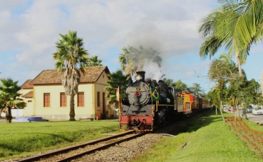 Passeios de trem na Páscoa tiveram lotação máxima