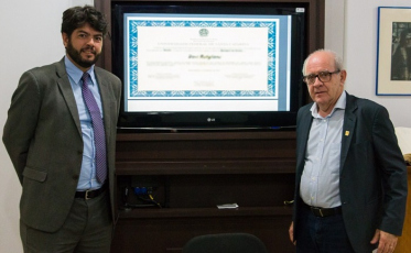 UFSC emite primeiros diplomas digitais assinados com certificado ICP-Brasil