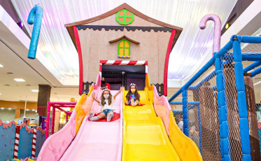 Para animar as férias escolares, Criciúma Shopping recebe o “Incrível Mundo Doce”