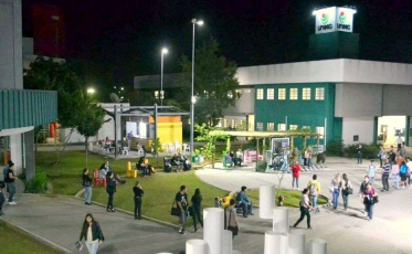 Autoridades prestam homenagem a Unesc