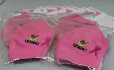 Unesc em clima de Outubro Rosa