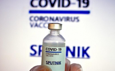 Covid-19: Fecam articula compra de 4 milhões de doses da vacina russa para SC