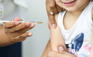 Saúde reforça a importância da vacinação contra a Covid-19