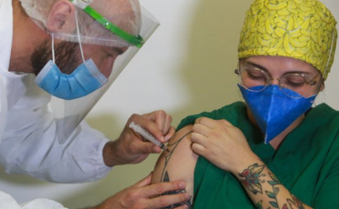 Secretário da Saúde pede agilidade aos municípios na imunização contra a Covid-19