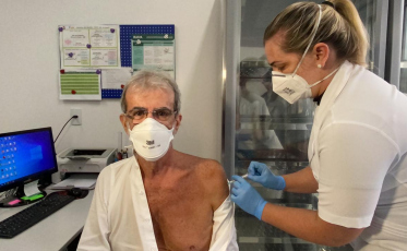 Cocal do Sul inicia vacinação contra a Covid-19 (VÍDEO)