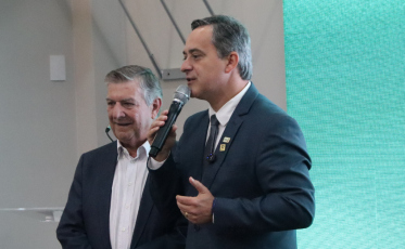 ‘Ano fértil’ e pauta unificada: Vaguinho assume Amrec e mira compromissos para 2026