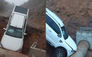 Veículo cai em buraco na Serra da Rocinha