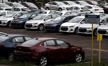 Venda de veículos automotores aumenta 0,45% de outubro para novembro